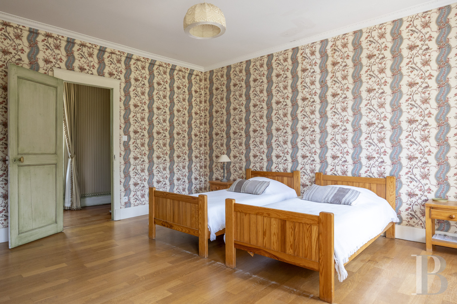 Au sud du Loiret, à Bonny-sur-Loire, un château d’inspiration Directoire entouré de bois - photo  n°22